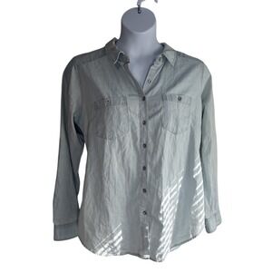 Wax Jean Women Size 1X Light Blue Long Sleeve Casual Button Down Bleach Shirt
